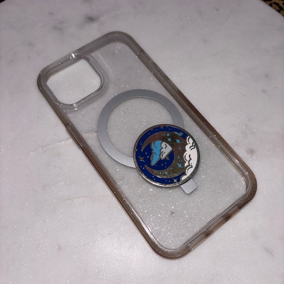 OTTERBOX Clear Phone Case with Silver Ring Holder - Picture 1 of 3